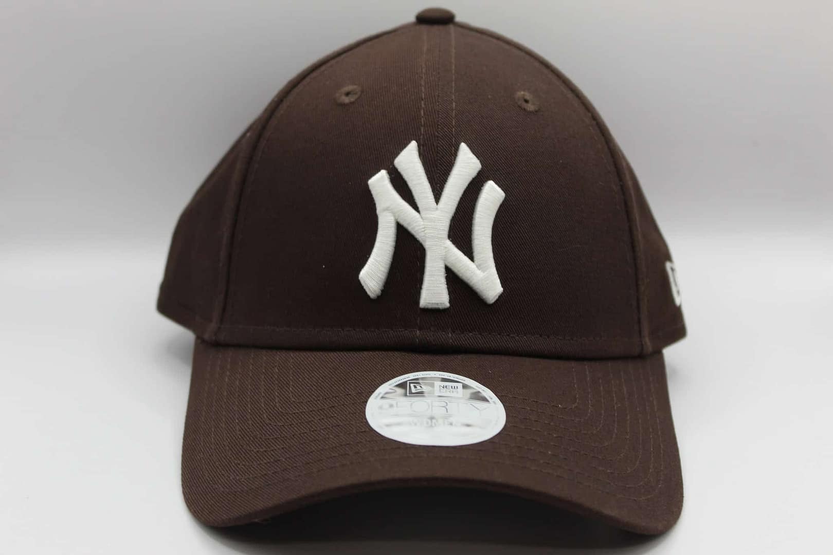 NEW ERA MARRON NY