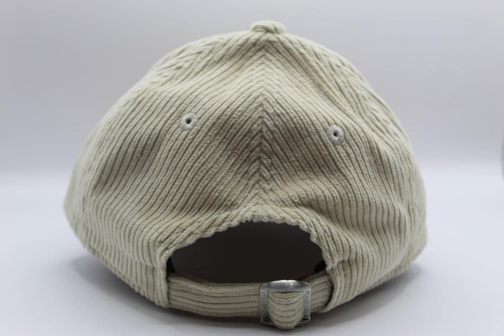 New Era New York Yankees Boné Cord 9forty Beach - Imagen 4