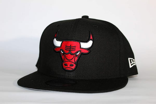 New Era Chicago Bull Negra